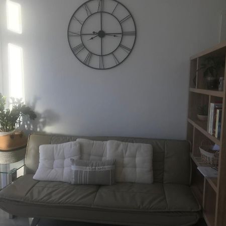 Appartement Terrasse Dans Palace Centre Ville Menton Exterior foto