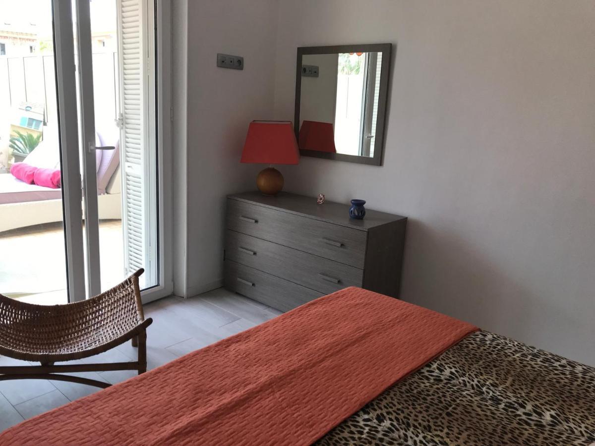 Appartement Terrasse Dans Palace Centre Ville Menton Exterior foto
