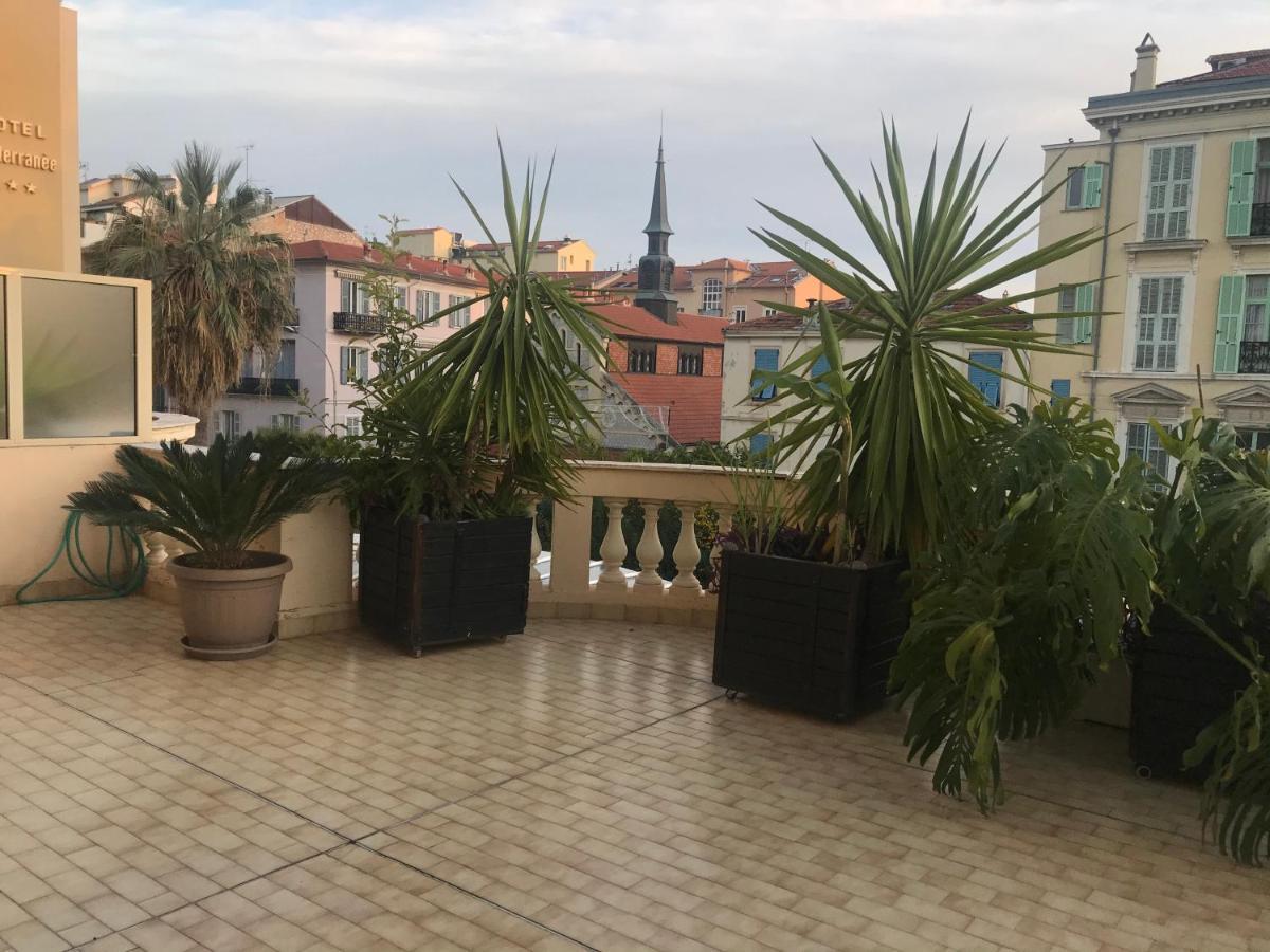 Appartement Terrasse Dans Palace Centre Ville Menton Exterior foto